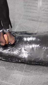 Defiant Slave's Endurance Test: Edging and Teasing During Exercise - Maitresse Julia