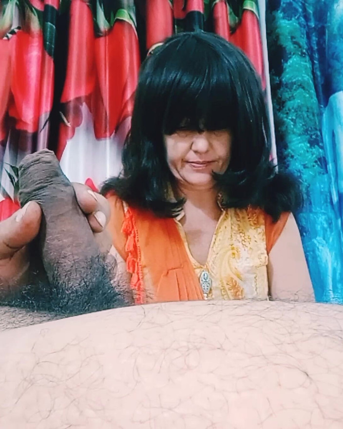 Bolly Karma: अनुशासन सेक्सी