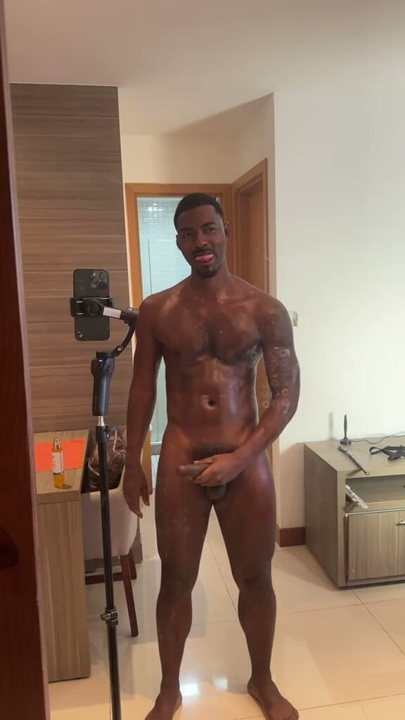 Marlon Costa Official: 자위하며 사정하다 - BBC