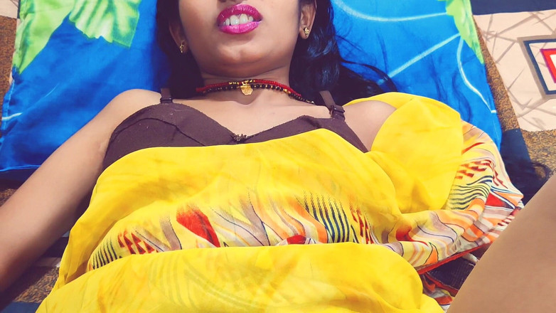 BadAim6: Моя большая сводная сестра была сердита, нас поделили одну кровать, полный хинди аудио