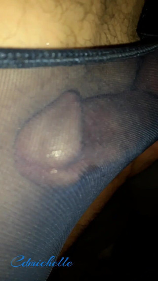 Crossdressers Cd Michelle wearing sexy lingerie: Crossdresser Cdmichell Kommer Stor Sats Med Blå Onepiece Bodysuit