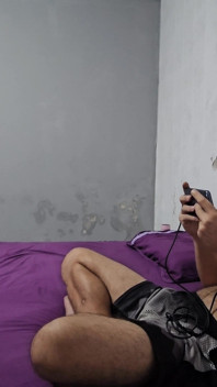 Suamiku rela dientot sama sahabatku sendiri waktu lagi main sama pria lain!