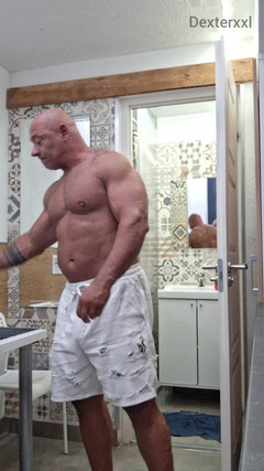 Mr. Guru: Mr Guru Get Sucked off. Bodybuilder Daddy After Work
