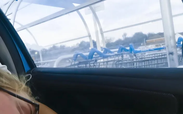 JessieHH: Sucking a Random Guys Big Dick in His Car in...