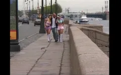 Yalama, üçlü amcık sikişi emiyor