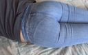 Ardientes 69: Bela bunda da madrasta com seus jeans e jeans para...