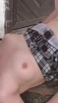 Cute teen gets spitroasted at outdoor casting