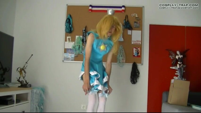 RosalinaxGirl: Travestito mutandine e spettacolo anale