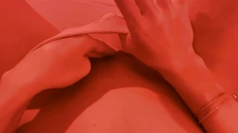 Utangaç orgazm olan utangaç kız