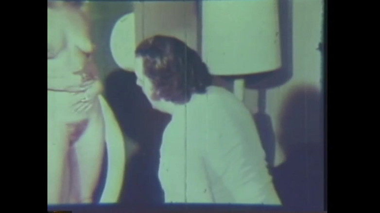 Vintage megastore: 欲望のベッド