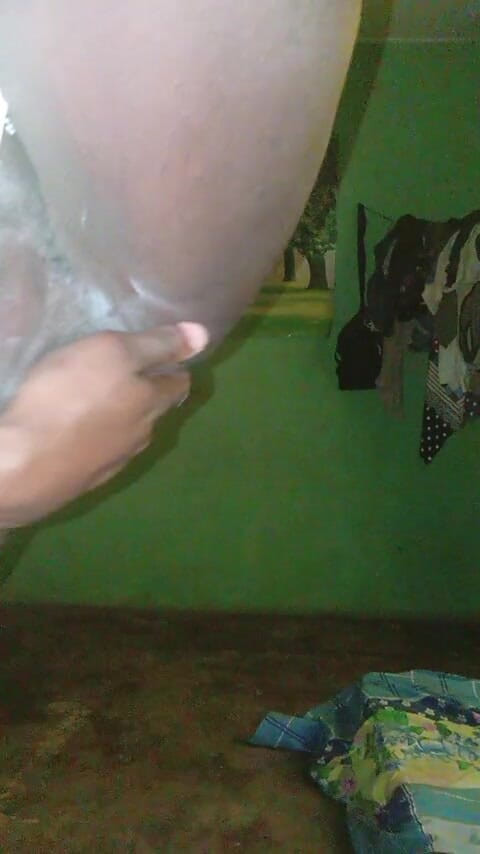 Badman4606: Daño culo con gran consolador