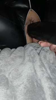 Scopata dal nuovo dildo gigante vol.2