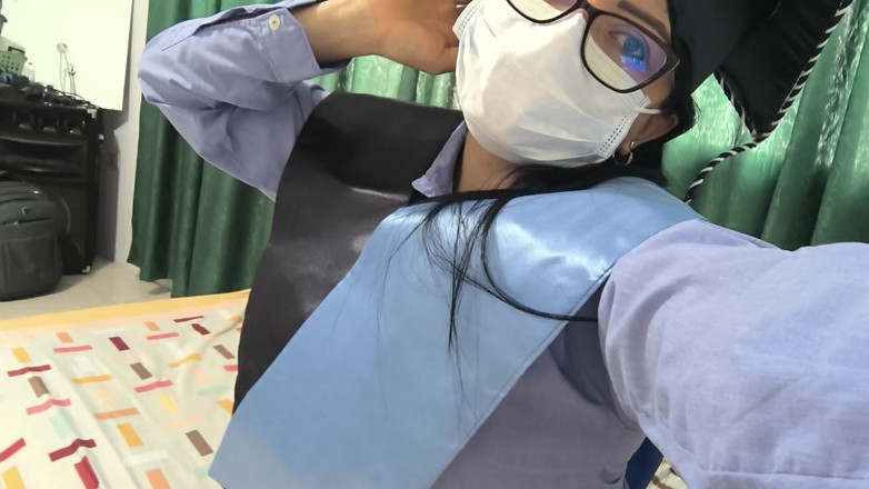 NEGRITA SEXY: Um recente economista graduado começa a criar conteúdo para adultos