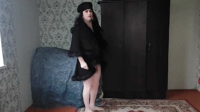 Kitty_Cross: Robe de célébrité très très sexy, transsexuelle magnifique travesti, jolie...
