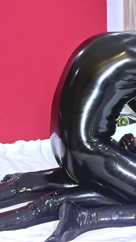 Henjutan tegar Dengan GetahDoll - Alex Latex