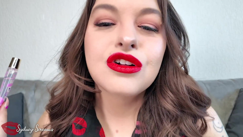 Sydney screams fetish: JOI Bibir Merah Glossy
