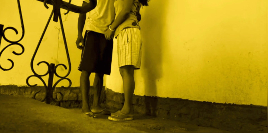 Teensex: Desi geiles bhabi fickt ihren ehemann, junges stiefbruder.