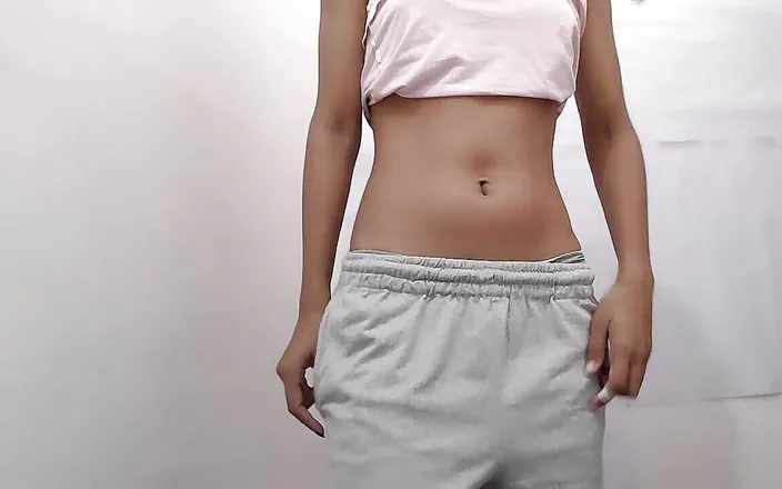 desigirl93: Desi Beautifull School Girl Masturbating on Video Call