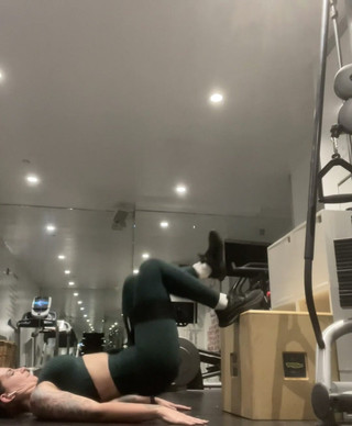 Adreena Winters: 大多数星期，我都会对我的进步提供挑逗的见解。