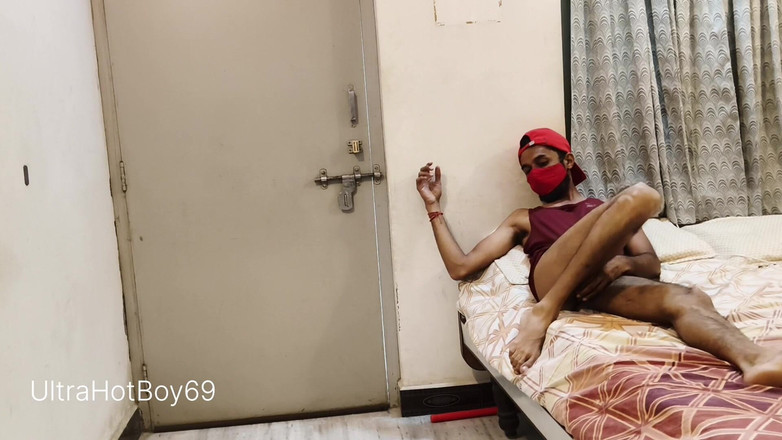 UltraHotBoy69: Ruh hali ile çıplak anlar