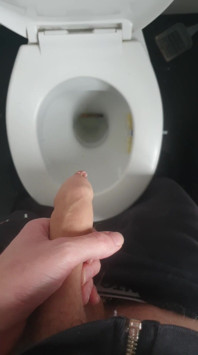 Skinny Teen Pissing