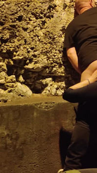 Fata sexy gustă fundul tipului
