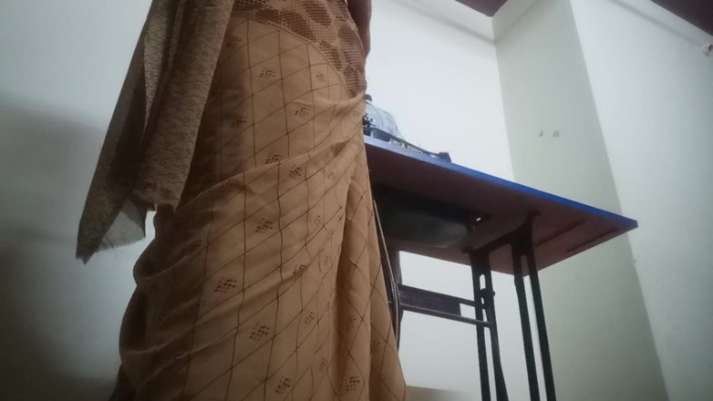 Telugu-fuckers: Telugu Tante fickt mit nachbarin, schneider, typ, dirtytalk über Telugu-ficker