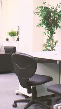 Scène 2_sexy une secrétaire japonaise reçoit un double creampie au bureau