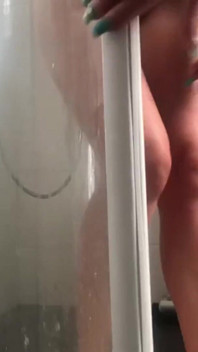 Siswet pissing compilation
