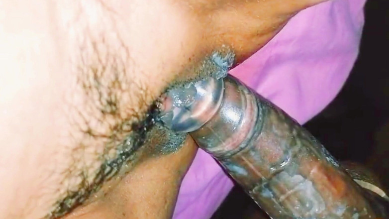 Boyfriend: Une jolie chatte bangladaise se fait baiser par un gros...