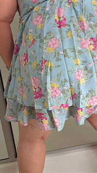 옴! 이 메이드 레이디가 팬티 없이 사무실 욕실을 청소하는 모습을 보며 정액 따먹기 - BBW SSBBW