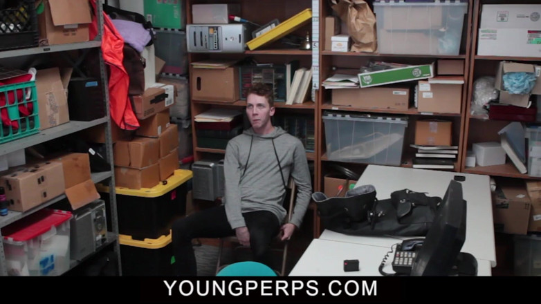 Young Perps: Guy gets fucked by cock