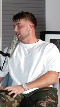 Harry Jowsey on Dating Khloe Kardashian Rumours