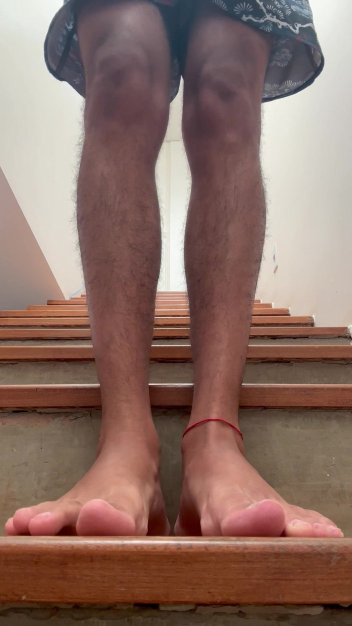 Boy feet: 00-boy Feet POV