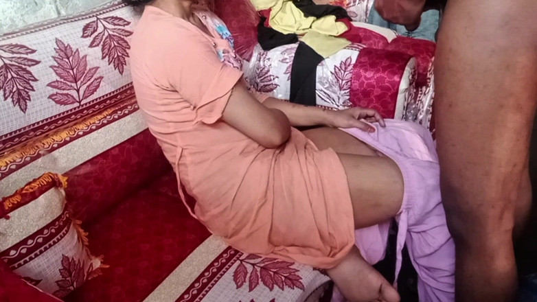 Deshi women: Virgin Indian Teen (18+) Girl Gets Ass Fucked by Boyfriend