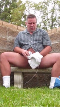 Outdoor Park Jerkoff 2