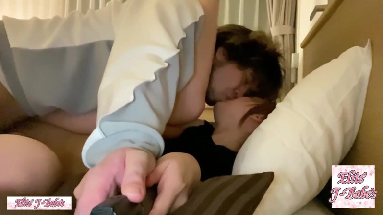 Far east hentai works: Свидание у бассейна Искры летние острые ощущения оставляя воспоминания, пропитанные игривым волнением, 1-е