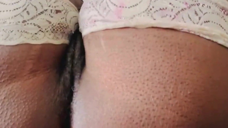 Maeling: Stepdad Wrapped in Giant Pussy Lips