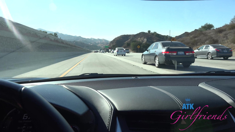 ATK Girlfriends: バーチャルデート