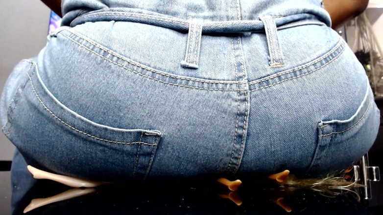 Maeling: Shrunk Teens Crushed in Denim Jeans and Ass Stifled Ignorant