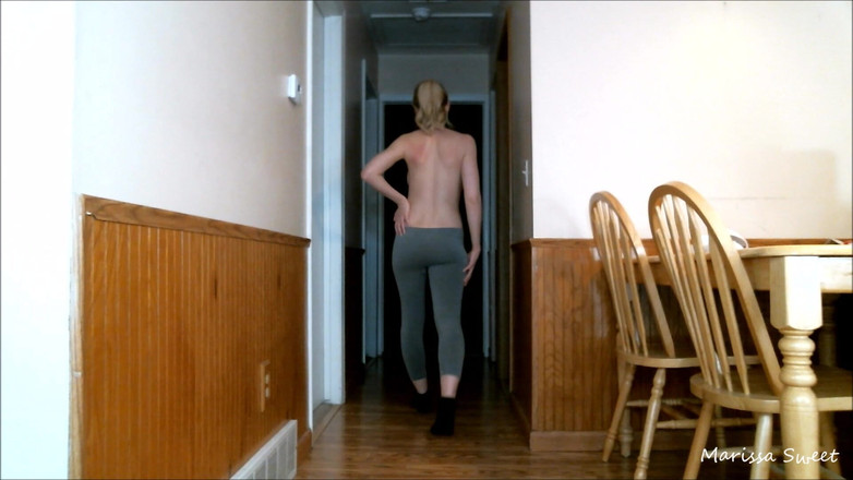 Marissa Sweet: Catwalk in Grey Yoga Pants