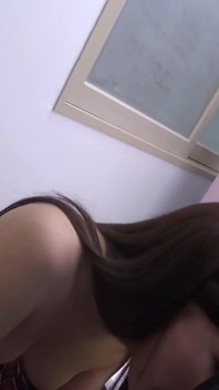 Awek Jepun manis Scene-4 Remaja Kolej Jepun berkongkek dalam kelas dengan zakar besar sehingga creampie