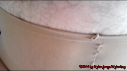 Carmen_Nylonjunge: Masturbarsi in collant ** articolo 03 **
