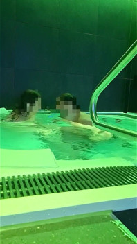 18yo Fan Spotted Me at the Public Spa and Filled Me up in the Hot Tub
