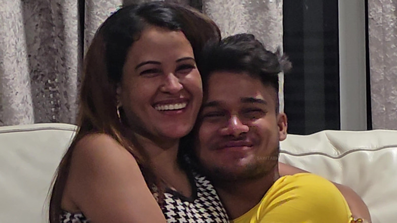 SAWITA BHABHI: Un băiat din spatele scenei de sex indian își scutură pula în...
