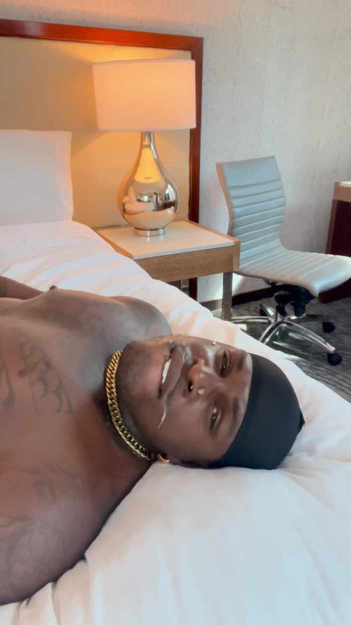 DADDYBLACKXXX: Dl-gangster besamt papi schwarzen