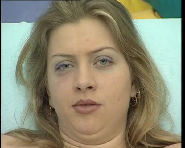 YOUR FIRST PORN: Geile Haarige Sau Angela - Nadržené chlupaté prase Angela