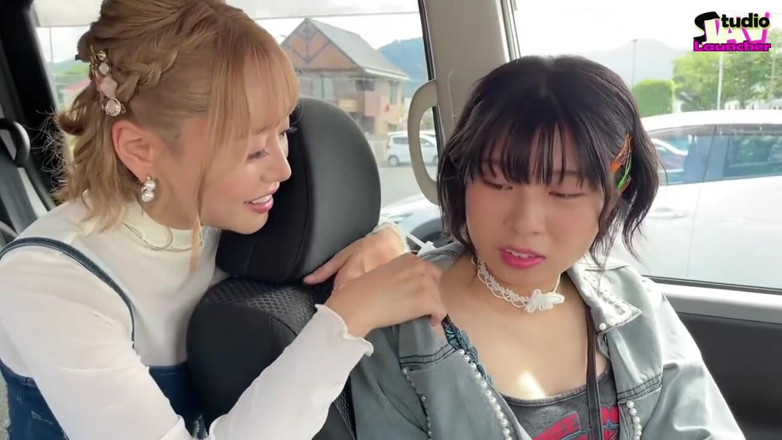 Studio JAV Launcher: Si blonde dan si cantik berambut gelap berkongsi ghairah liar...