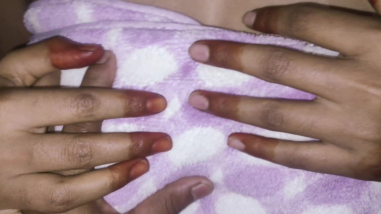 Lovely Dipti: Indisches bhabhi gibt blowjob heiß gesehen