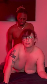 Lumină Roșie Specială La Clubul Sexual